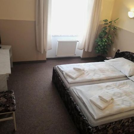 Hotel Wertheim Prague Luaran gambar