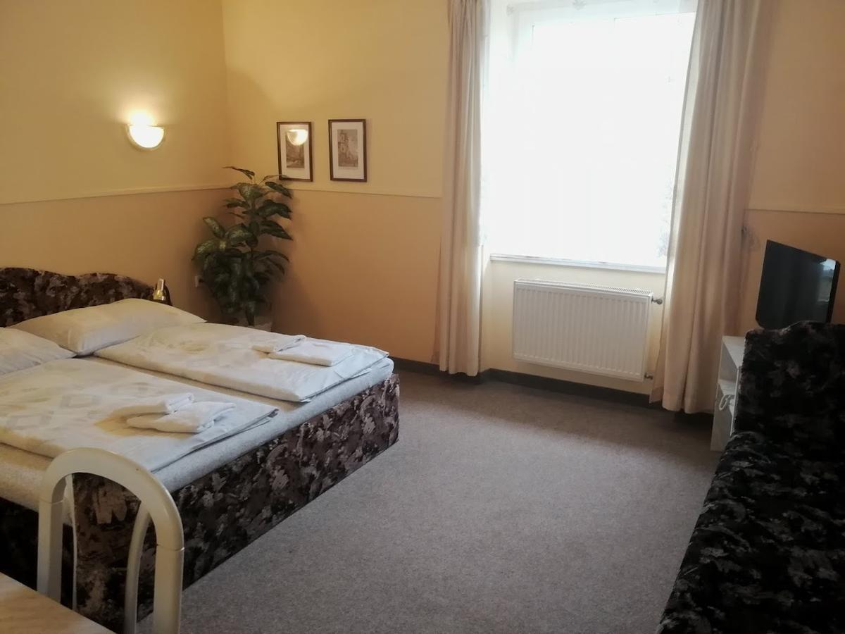 Hotel Wertheim Prague Luaran gambar
